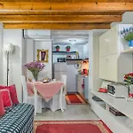 Diana Romantic Loft * Řím
