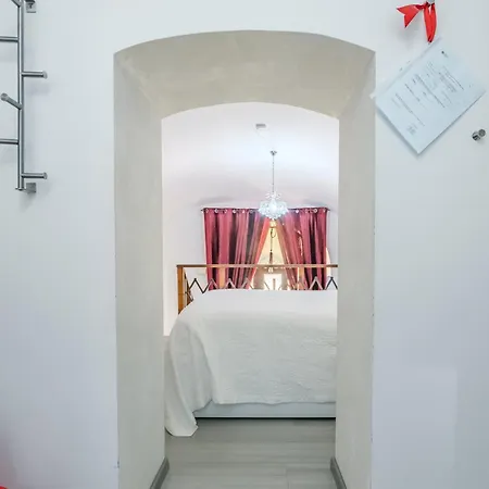 Diana Romantic Loft Daire Roma