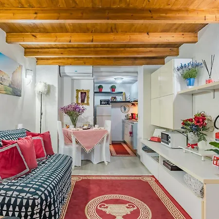 Diana Romantic Loft Lägenhet *