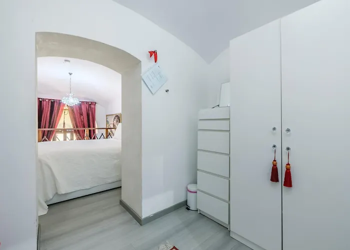 Diana Romantic Loft 公寓 *